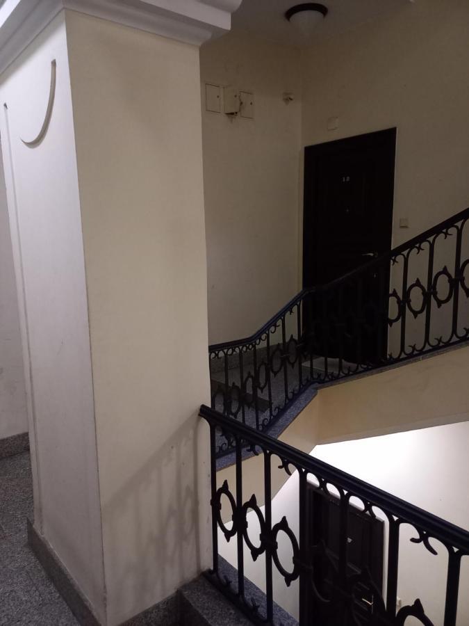 Apartamenty - Mi Stare Miasto Warschau Exterior foto